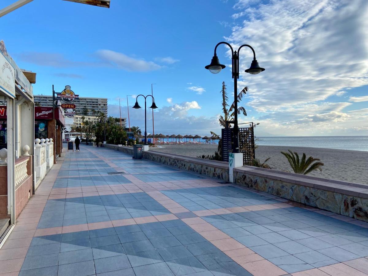 Las Arenas De La Carihuela 托雷莫利诺斯 外观 照片